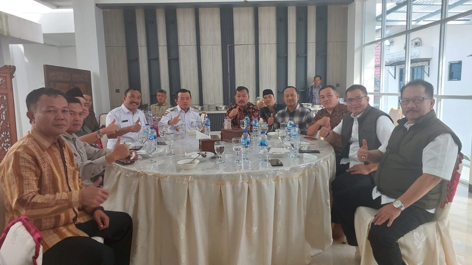 Jelang Pilkada, Gubernur Al Haris Gelar Coffee Morning Bersama Paslon Bupati Kerinci