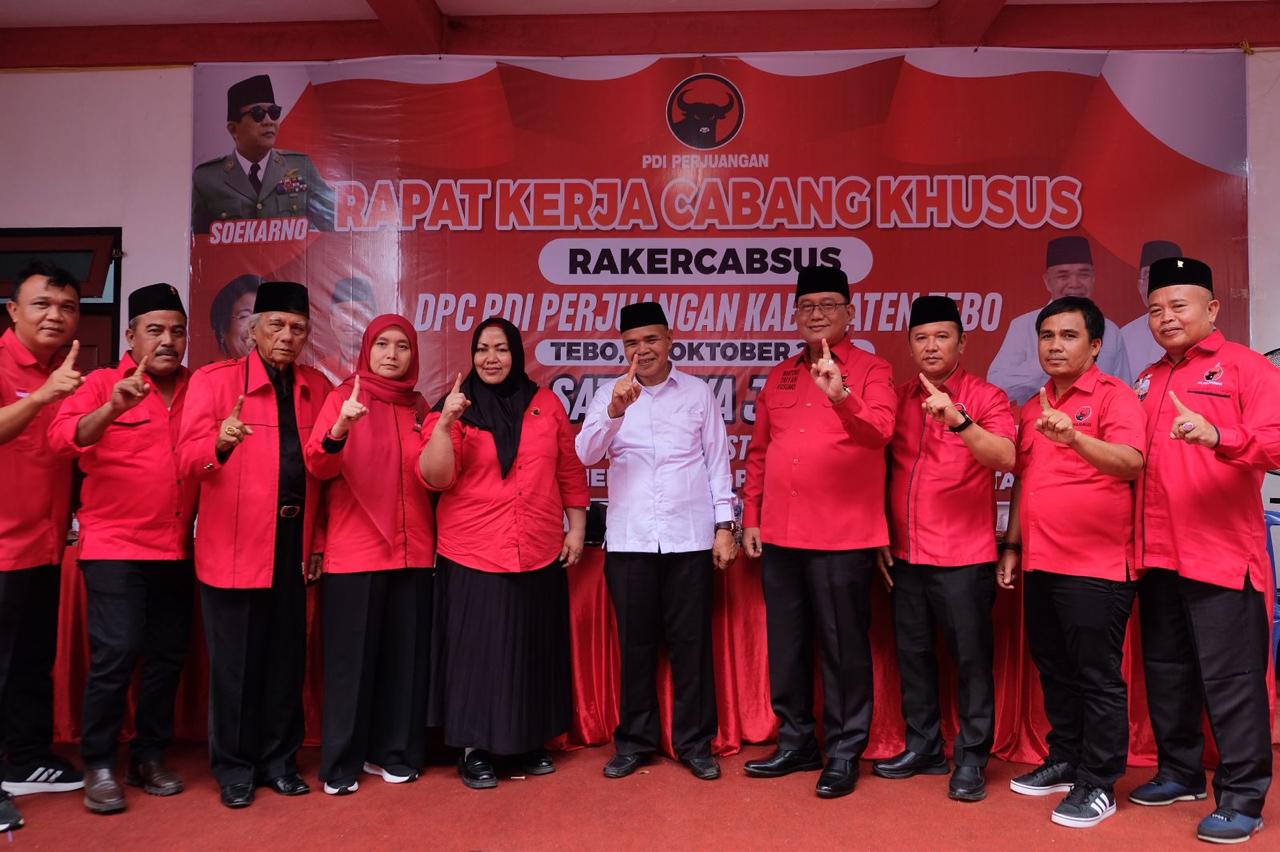 Kader PDIP Tebo Nyatakan Siap Menangkan AsTon di RAKERCABSUS, Suwarno Paman Agus Rubiyanto Turut Siap Menangkan AsTon