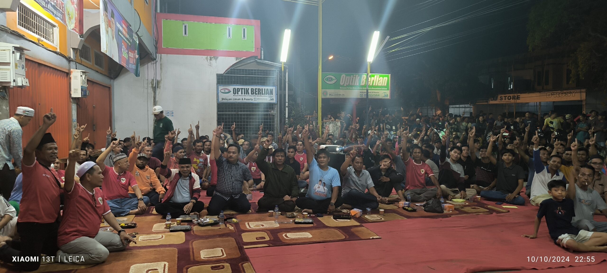 Suara Pilih Nomor Satu Menggema DiNonton Bareng Indonesia VS Bahrain, Bersama H. Aspan