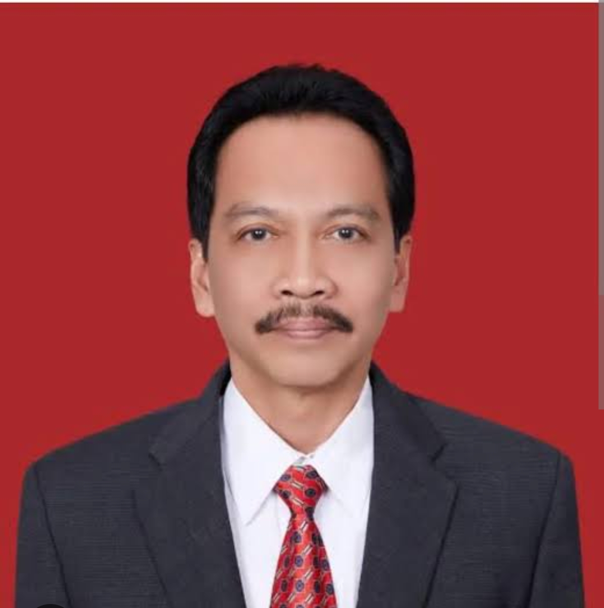 Dr Ridham Priskap Desak Bawaslu Tebo untuk Segera Buktikan Laporan Terkait Cacat Administrasi ARB Nazar