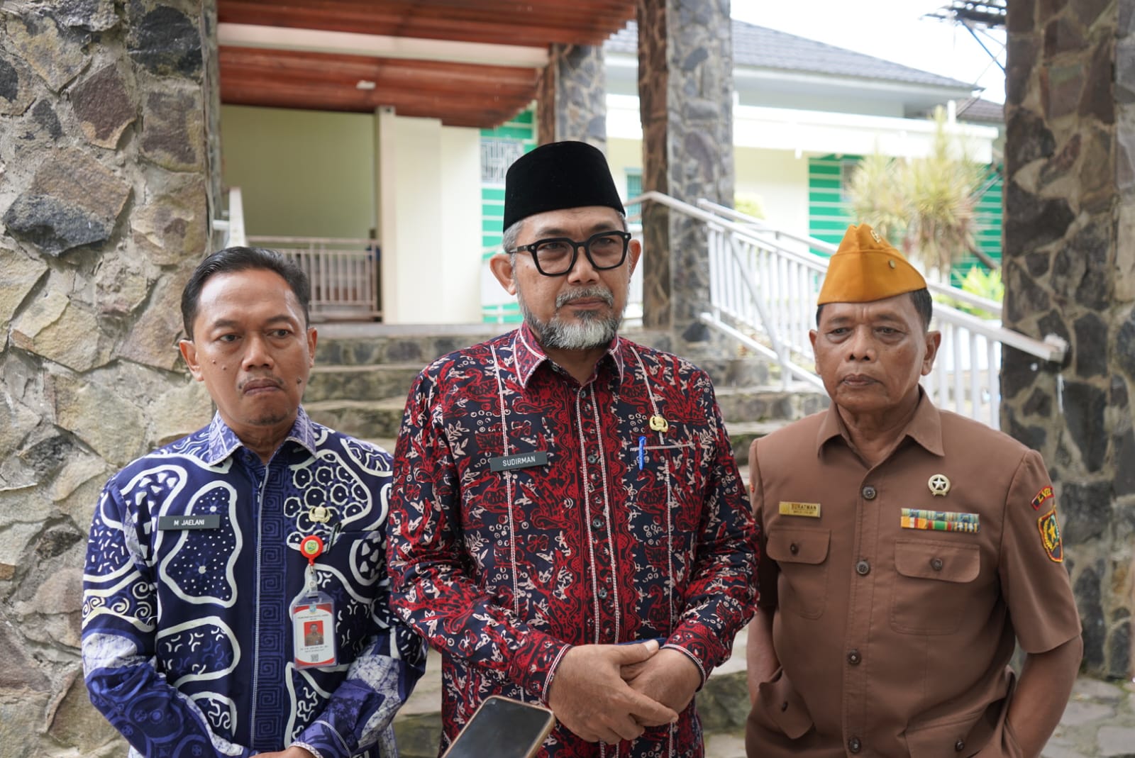 Hadiri HUT LVRI Ke-69 dan HUT Ke-45 PPM, Sekda Sudirman Ajak Lestarikan Nilai Perjuangan Veteran